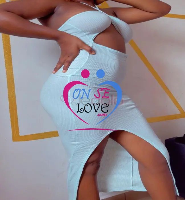 ta déchainée de la baise qui jouit fontaine - Annonce sur OnSeLove