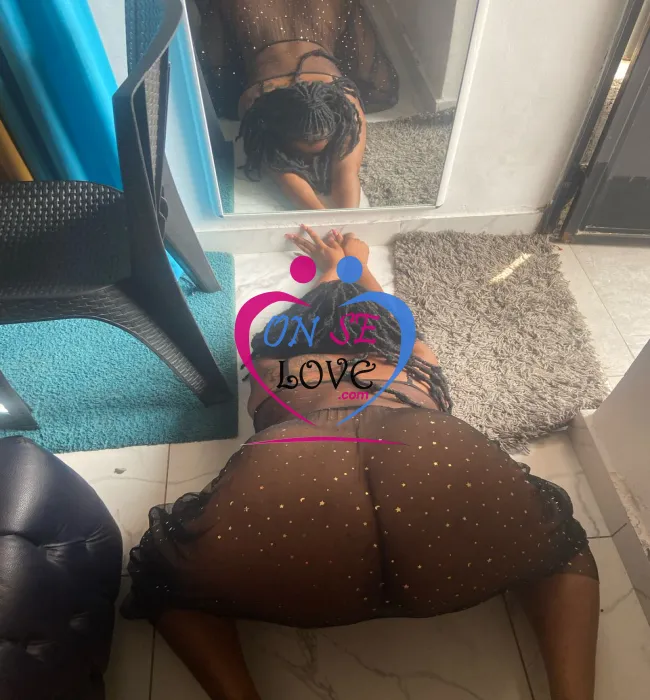 femme attentionnée et pleine de douceur 3 femme attentionnée et pleine de douceur 3