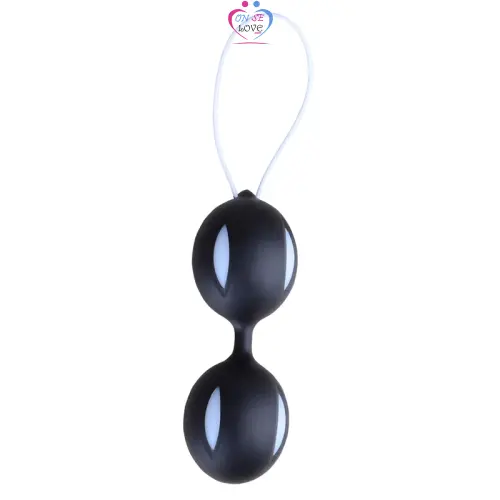 Boules chinoises ou Kegel avec trois poids différents pour exercer et renforcer le sol pelvien, avec une forme amusante de balles de tennis. Slide 2