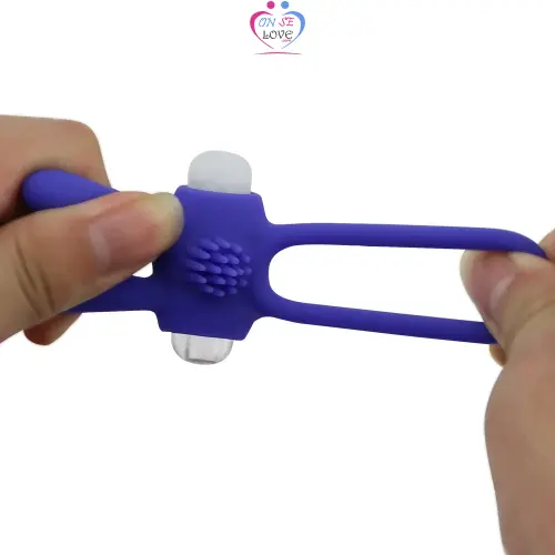 Anneau vibrant silicone bleu avec oreilles de lapin Slide 4
